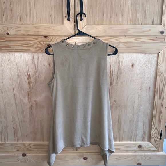 Wrangler tan soft faux suede shark bite retro shirt size M - Picture 3 of 4